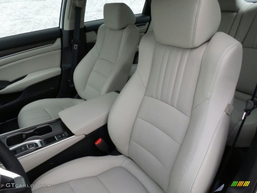 2018 Honda Accord Touring Sedan Front Seat Photo #124664095