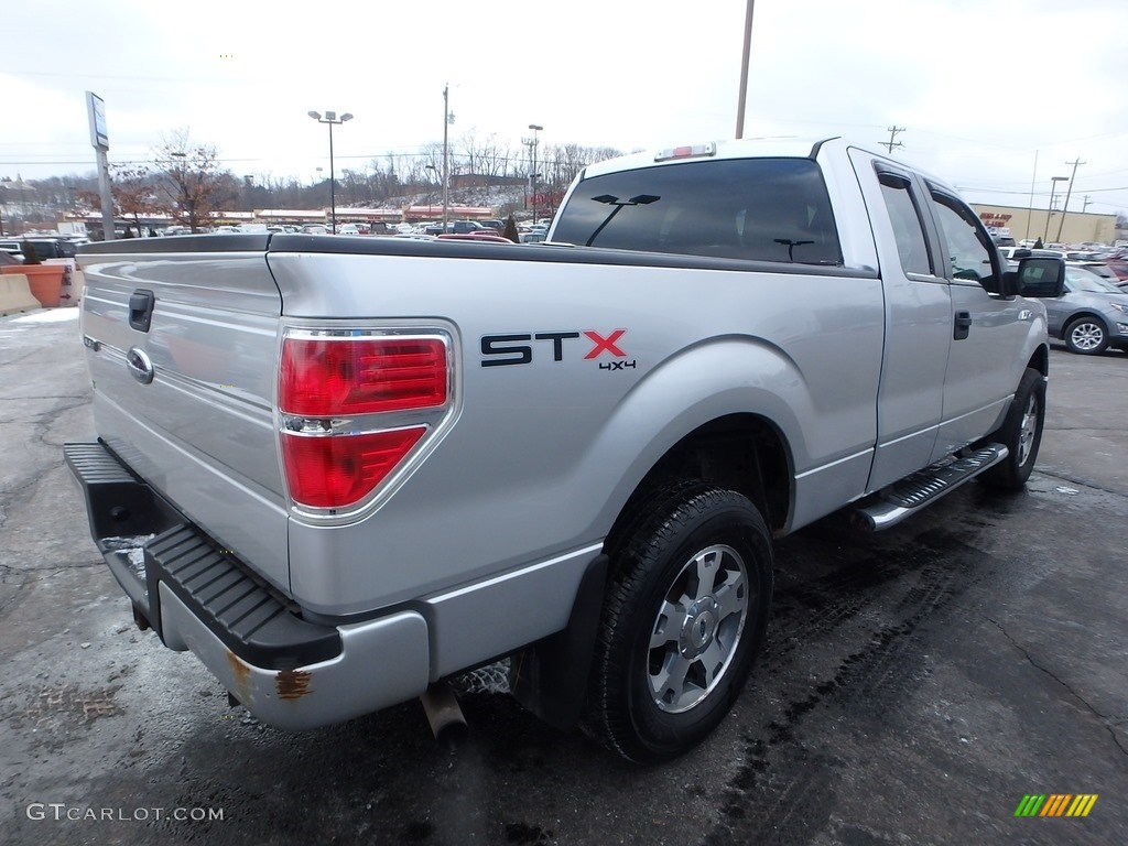 2010 F150 STX SuperCab 4x4 - Ingot Silver Metallic / Medium Stone photo #7