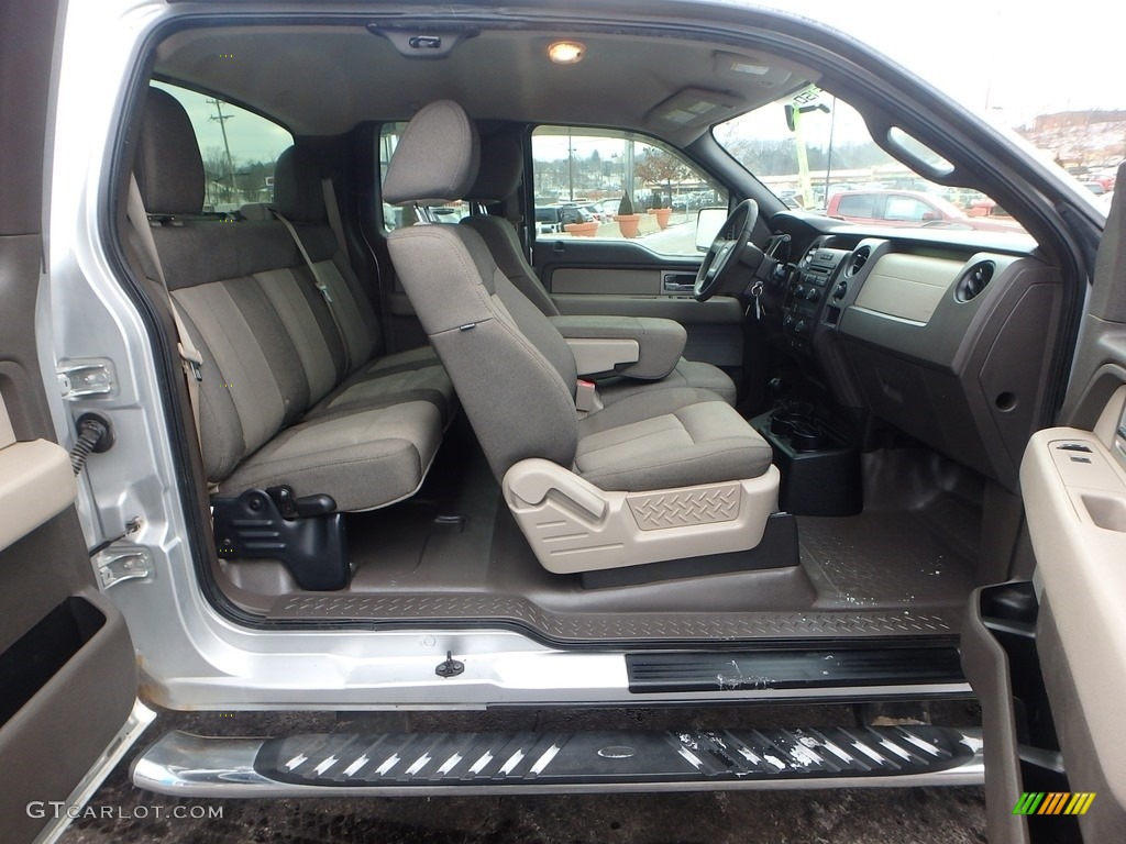 2010 F150 STX SuperCab 4x4 - Ingot Silver Metallic / Medium Stone photo #17