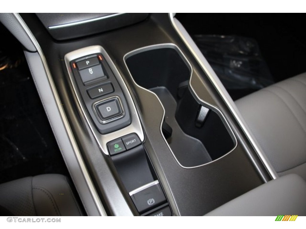 2018 Honda Accord Touring Sedan Transmission Photos