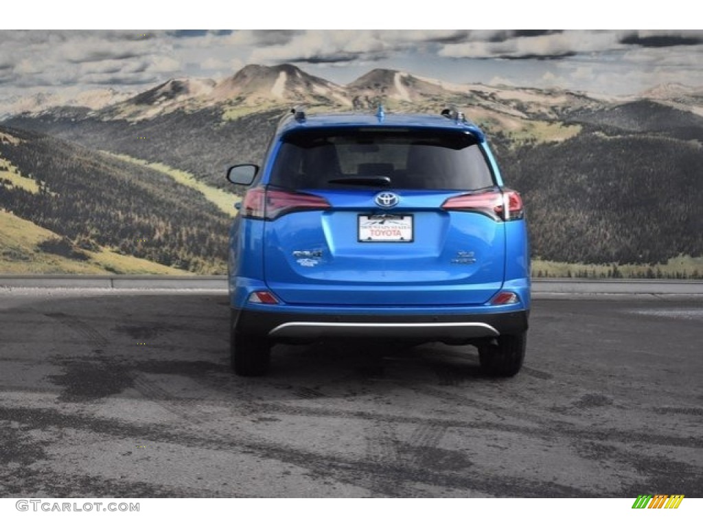 2018 RAV4 XLE AWD - Electric Storm Blue / Ash photo #4