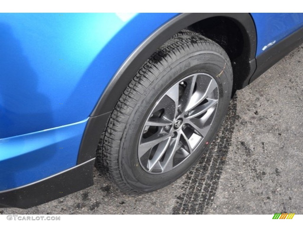 2018 RAV4 XLE AWD - Electric Storm Blue / Ash photo #9