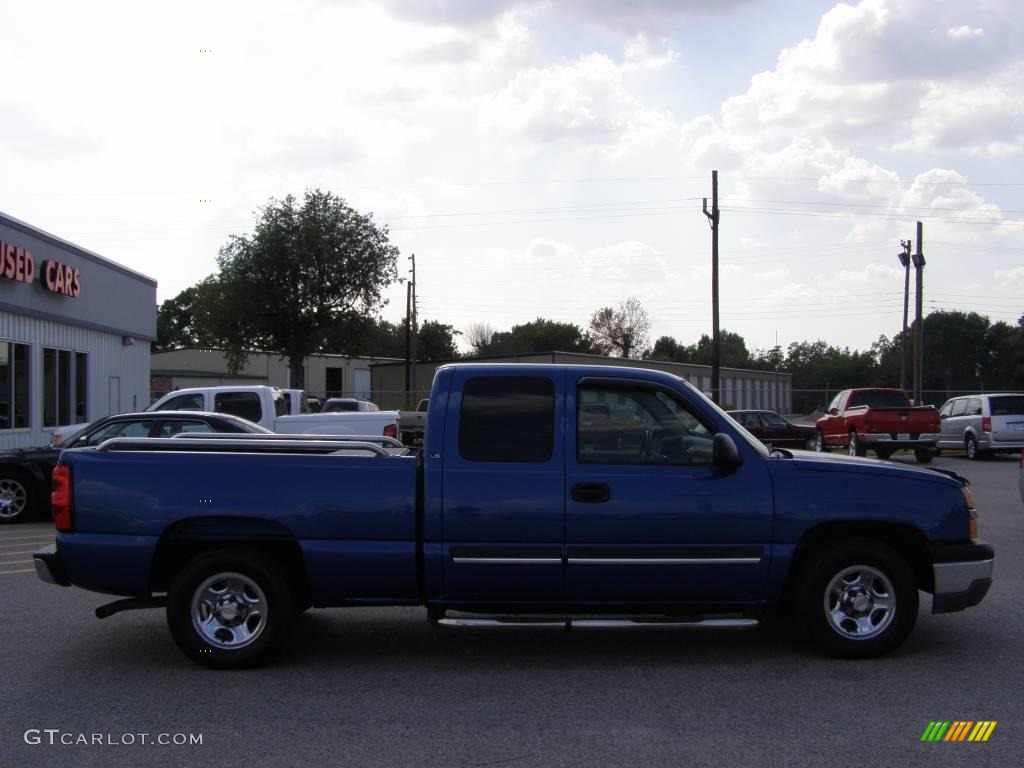 2004 Silverado 1500 LS Extended Cab - Arrival Blue Metallic / Tan photo #2