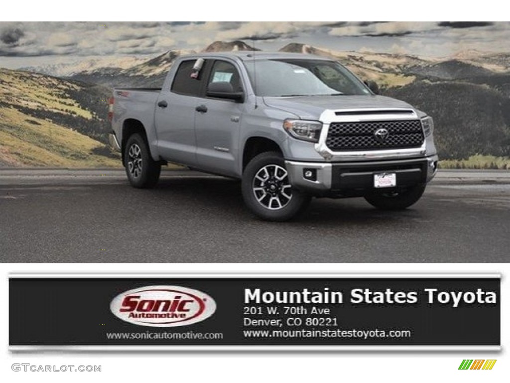 2018 Tundra SR5 CrewMax 4x4 - Cement / Black photo #1