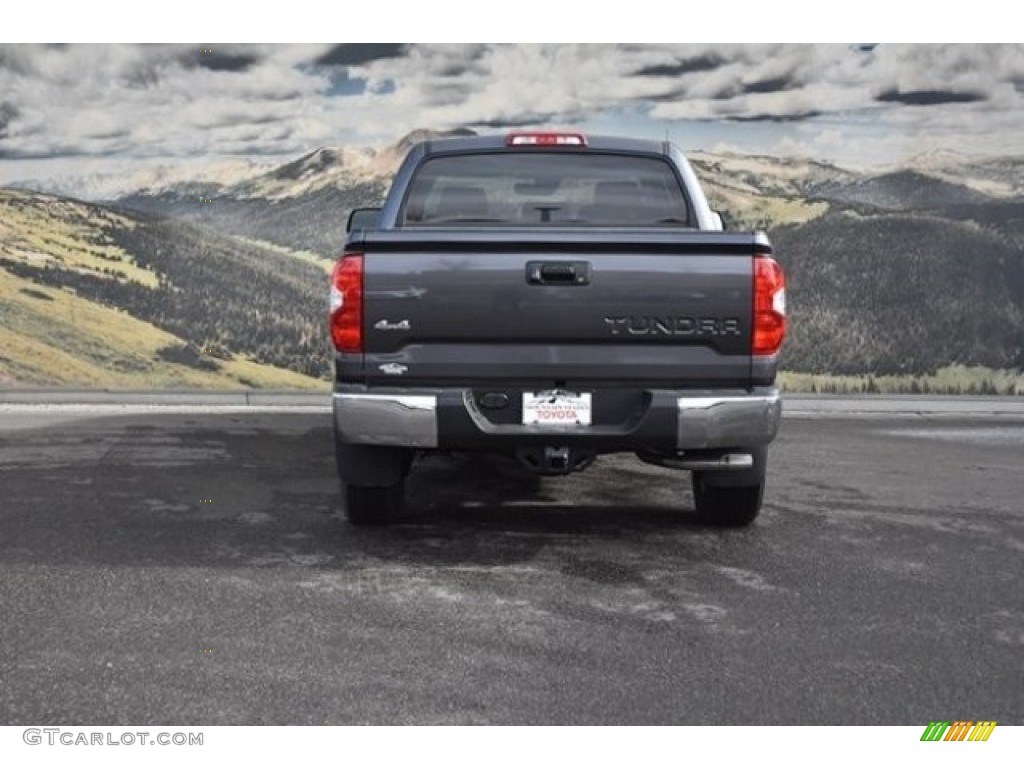 2018 Tundra SR5 CrewMax 4x4 - Magnetic Gray Metallic / Graphite photo #4