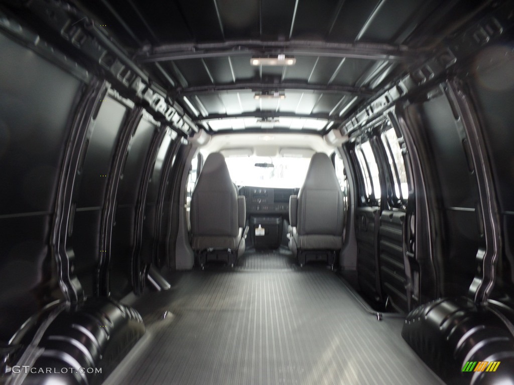 2018 Express 2500 Cargo WT - Black / Medium Pewter photo #17