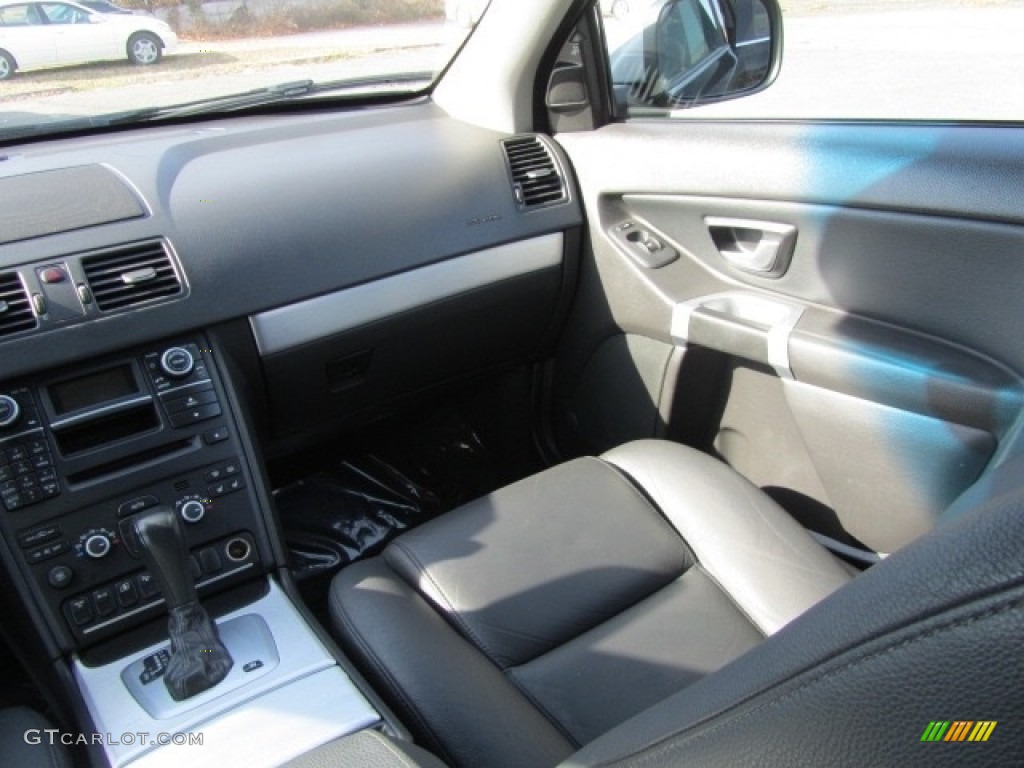 2013 XC90 3.2 AWD - Black Stone / Off Black photo #14