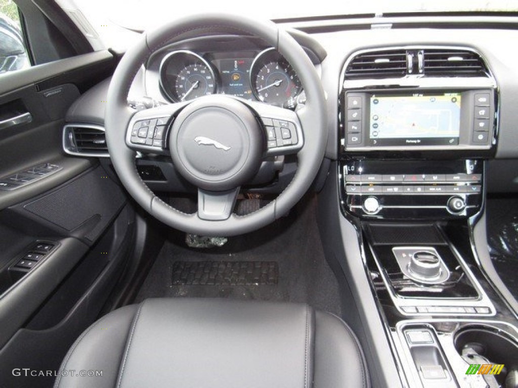 2017 XE 35t Premium - Dark Sapphire Blue / Jet photo #13