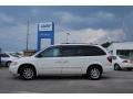 Stone White 2001 Chrysler Town & Country LXi