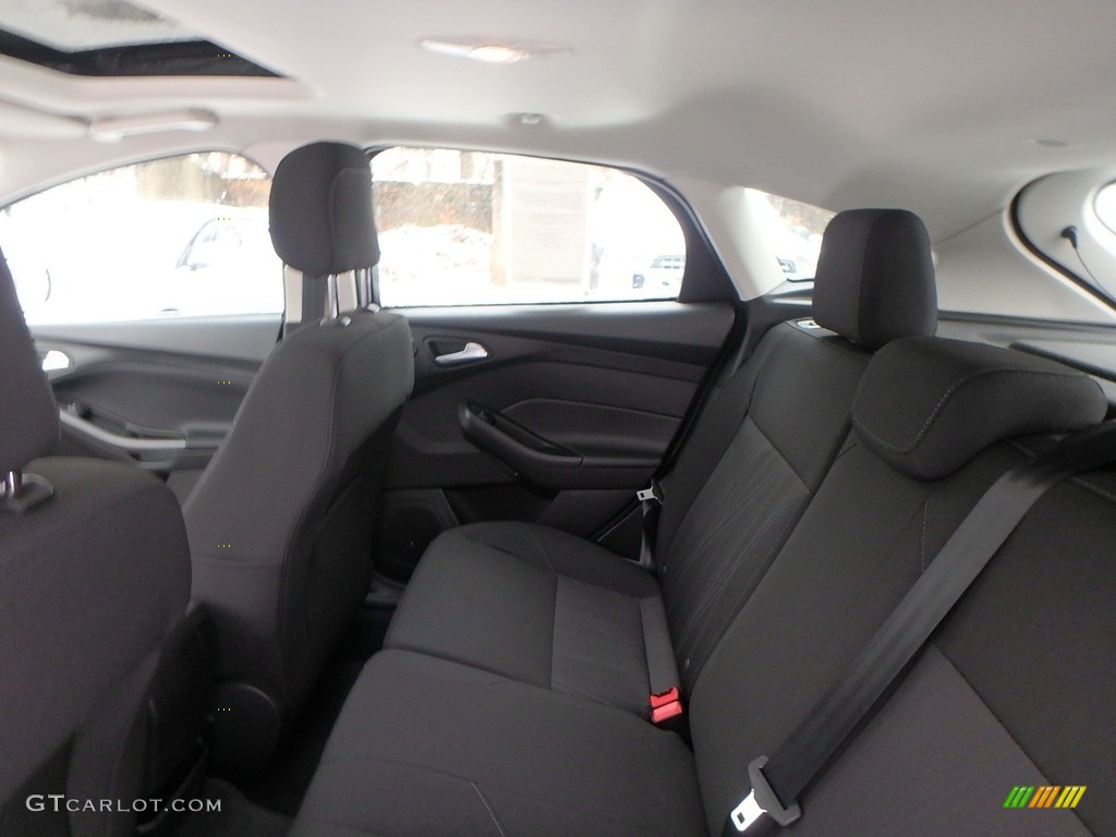 2018 Focus SEL Hatch - Blue Metallic / Charcoal Black photo #12