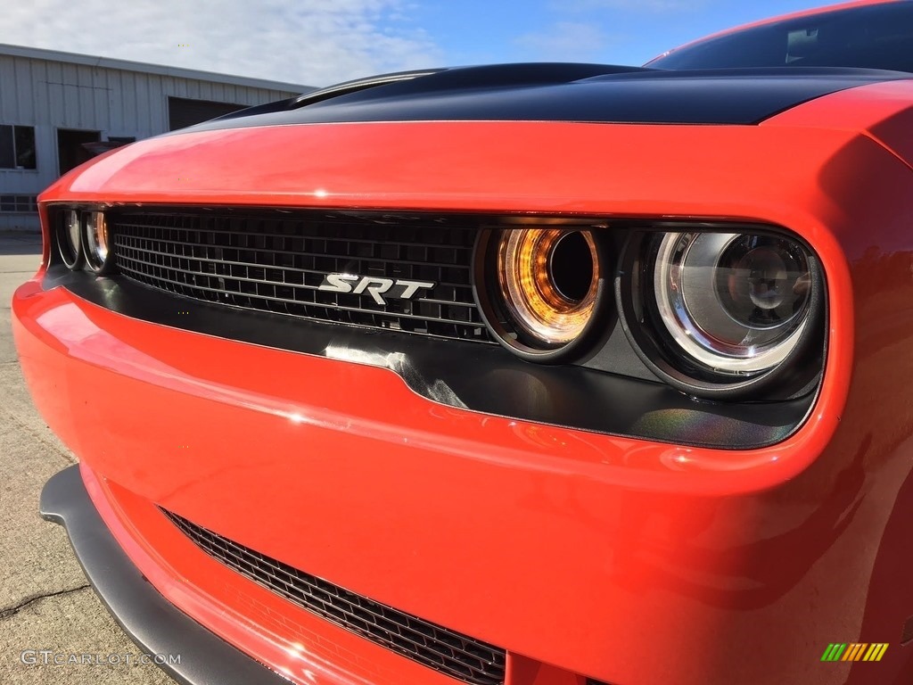 2017 Challenger SRT Hellcat - Go Mango / Black photo #7