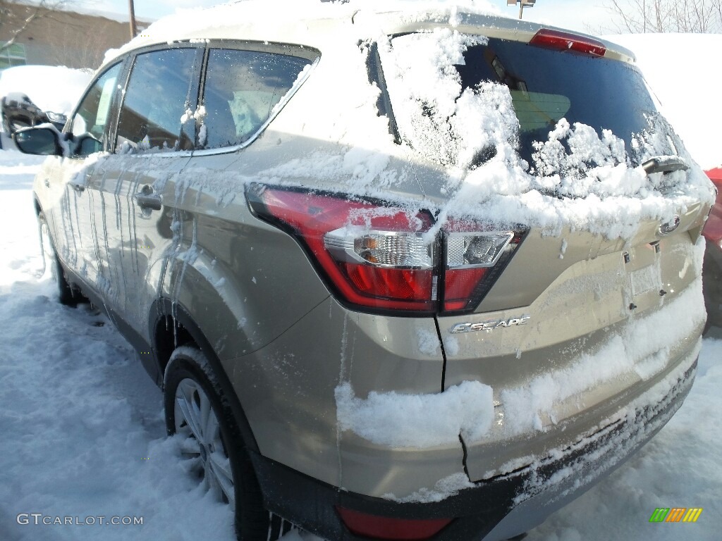 2018 Escape SE - White Gold / Charcoal Black photo #4