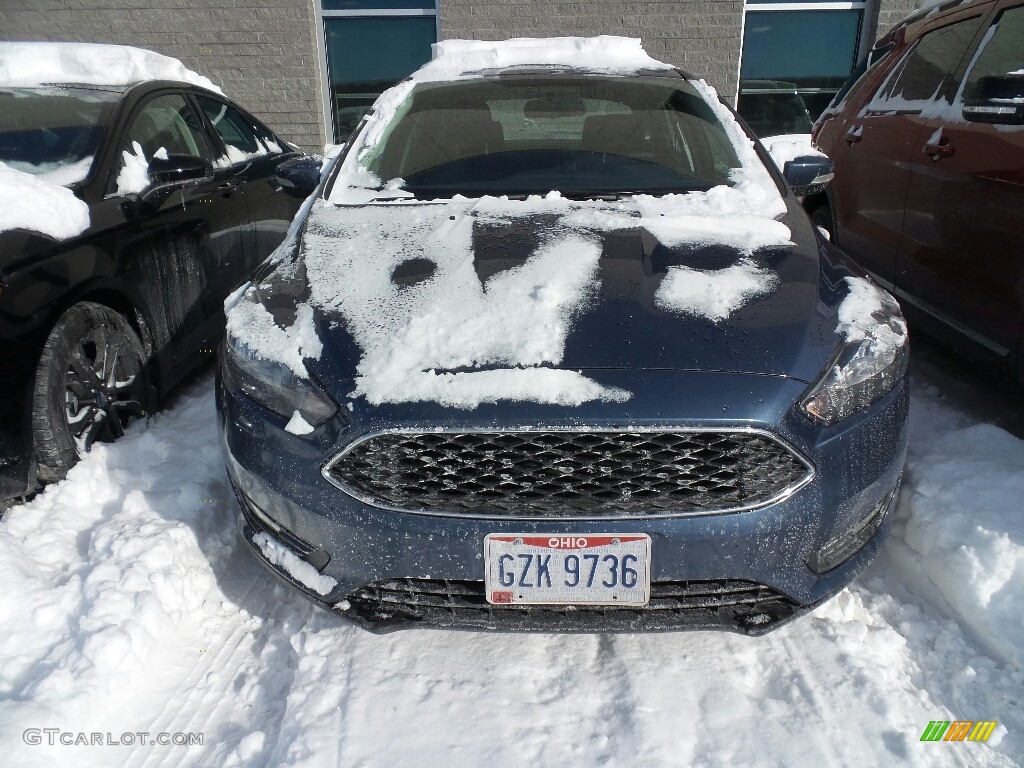 2018 Focus SEL Sedan - Blue Metallic / Charcoal Black photo #2