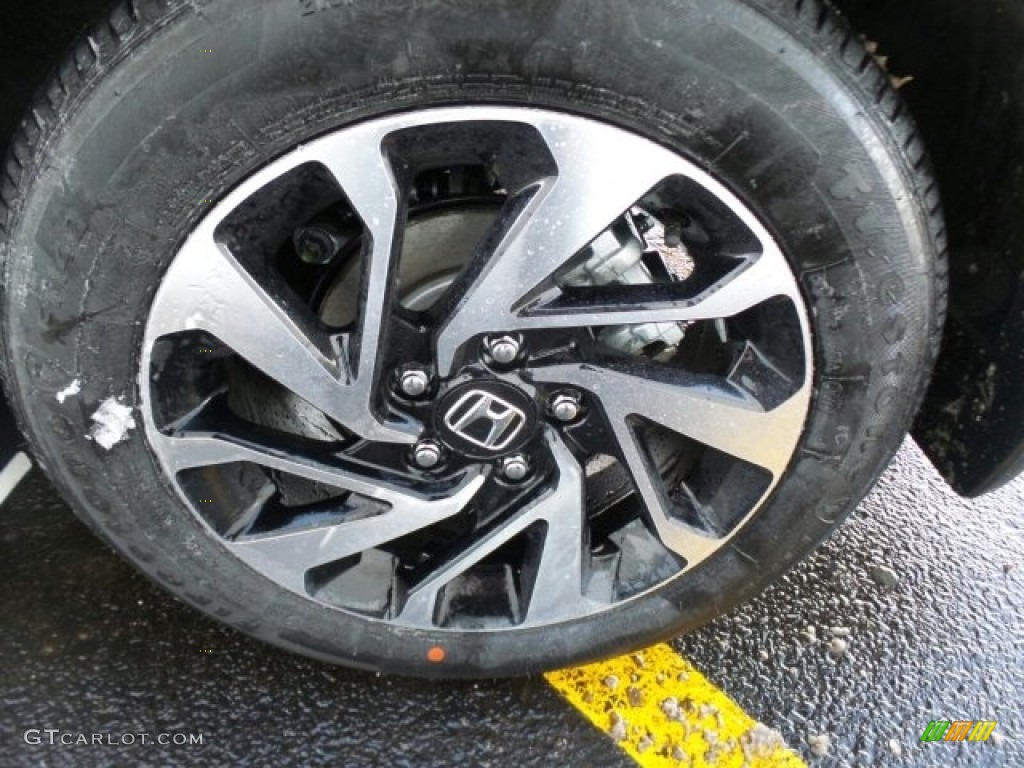 2018 Honda Civic LX Coupe Wheel Photos