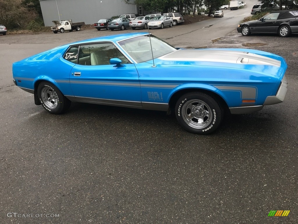 Grabber Blue 1972 Ford Mustang Mach 1 Coupe Exterior Photo #124690823