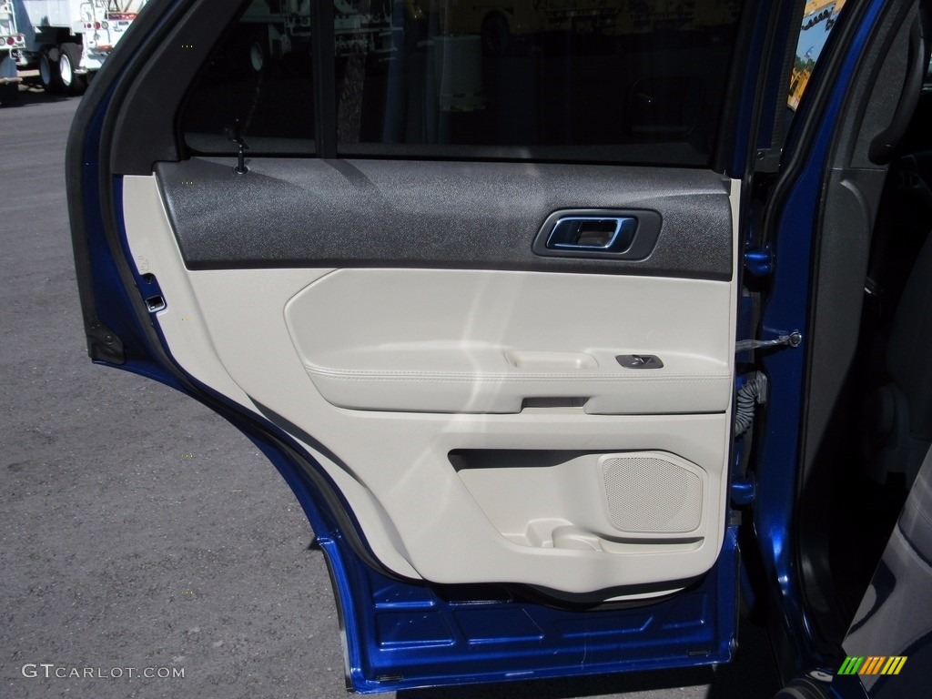 2013 Explorer 4WD - Deep Impact Blue Metallic / Medium Light Stone photo #37