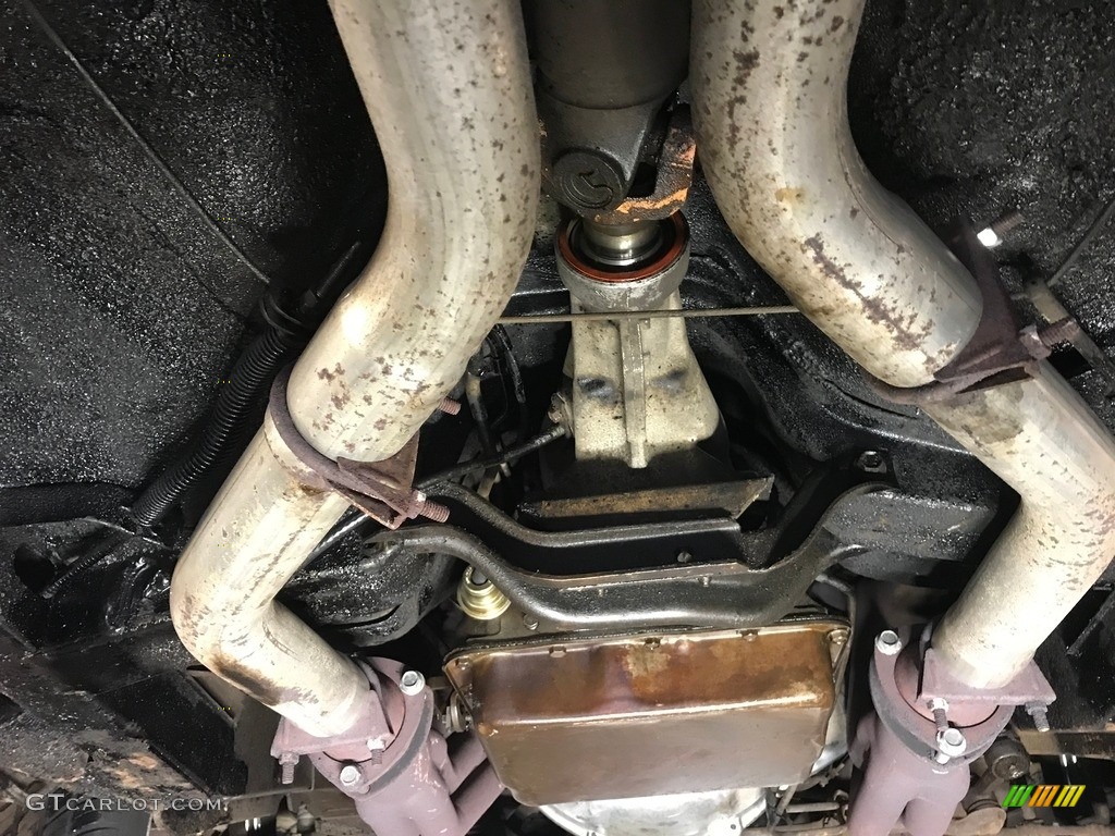 1972 Ford Mustang Mach 1 Coupe Undercarriage Photo #124693179