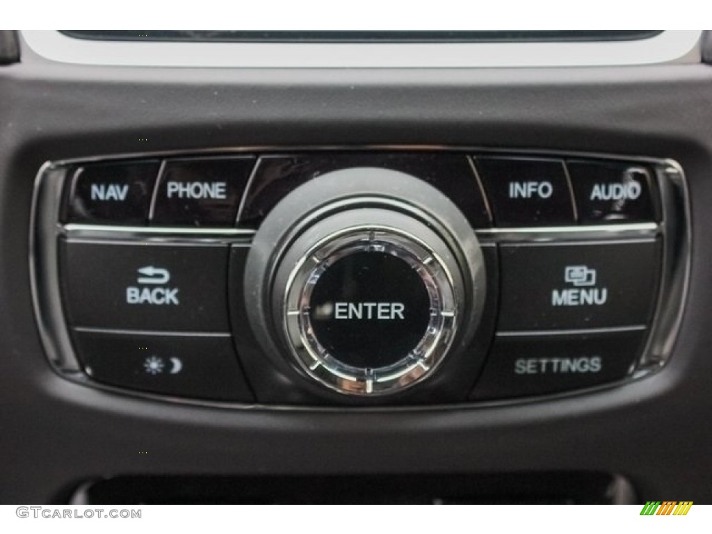 2018 Acura RLX Technology Controls Photo #124699047