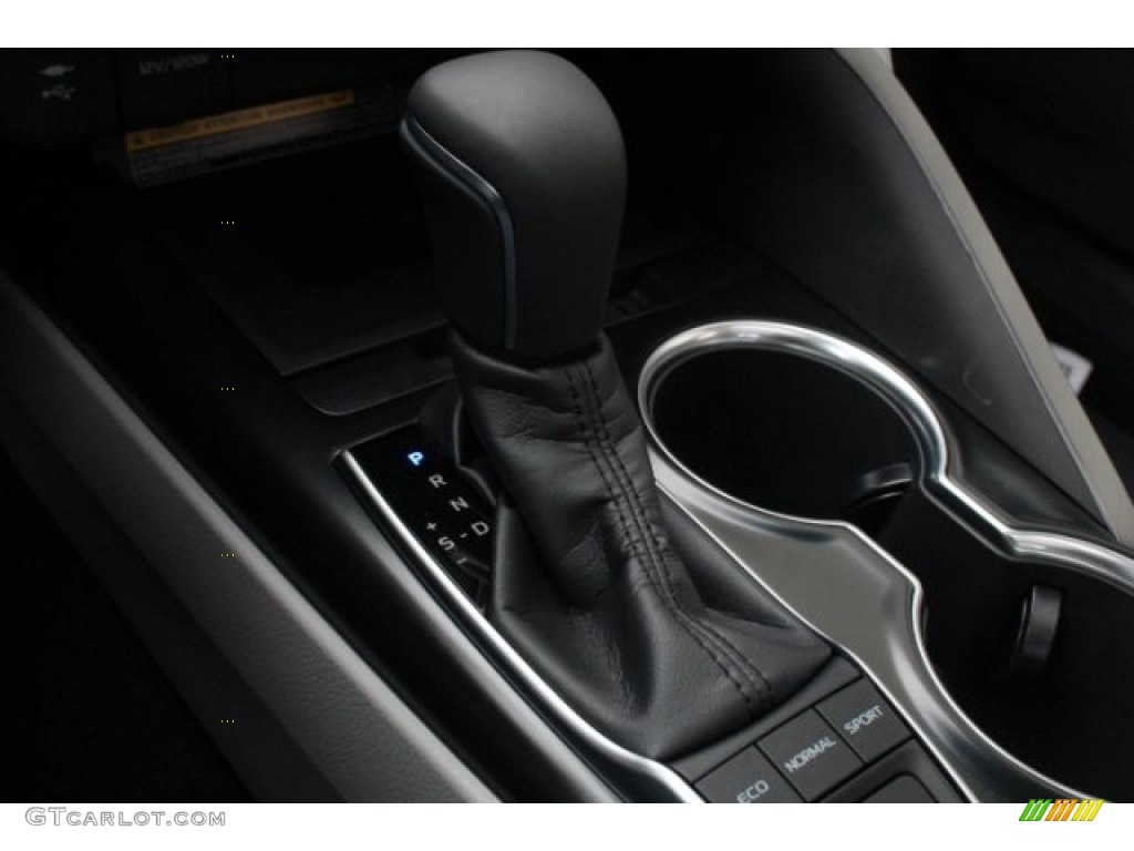 2018 Camry XLE V6 - Predawn Gray Mica / Ash photo #14