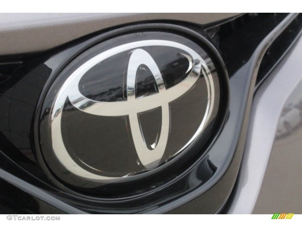 2018 Camry XLE V6 - Predawn Gray Mica / Ash photo #31