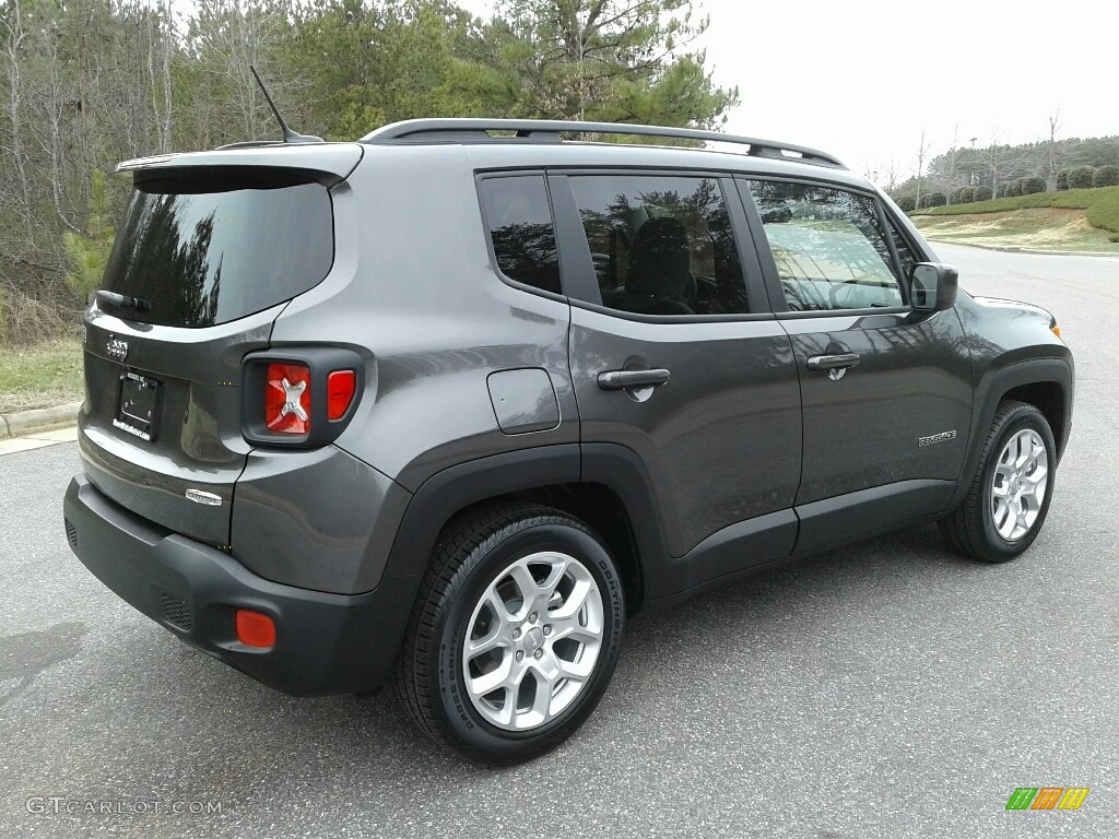 2017 Renegade Latitude - Granite Crystal Metallic / Black photo #6