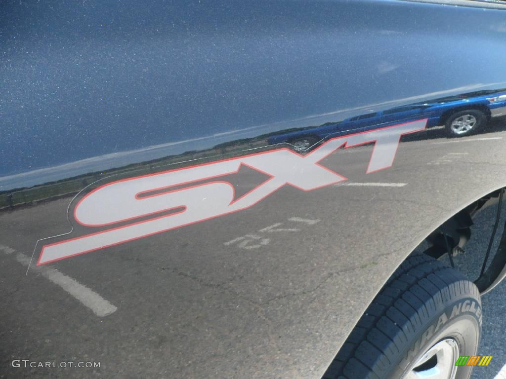 2008 Ram 1500 SXT Quad Cab 4x4 - Brilliant Black Crystal Pearl / Medium Slate Gray photo #14