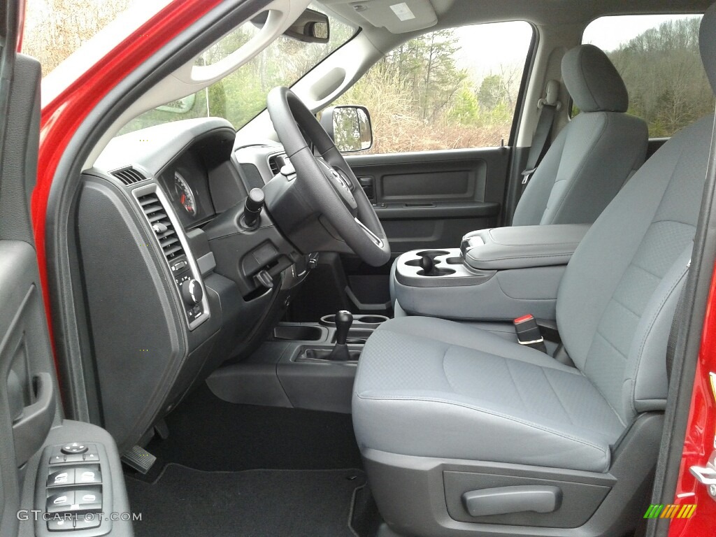 2018 2500 Tradesman Crew Cab 4x4 - Flame Red / Black/Diesel Gray photo #10