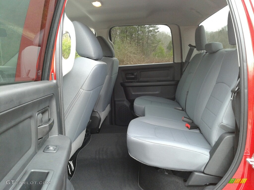 2018 2500 Tradesman Crew Cab 4x4 - Flame Red / Black/Diesel Gray photo #11