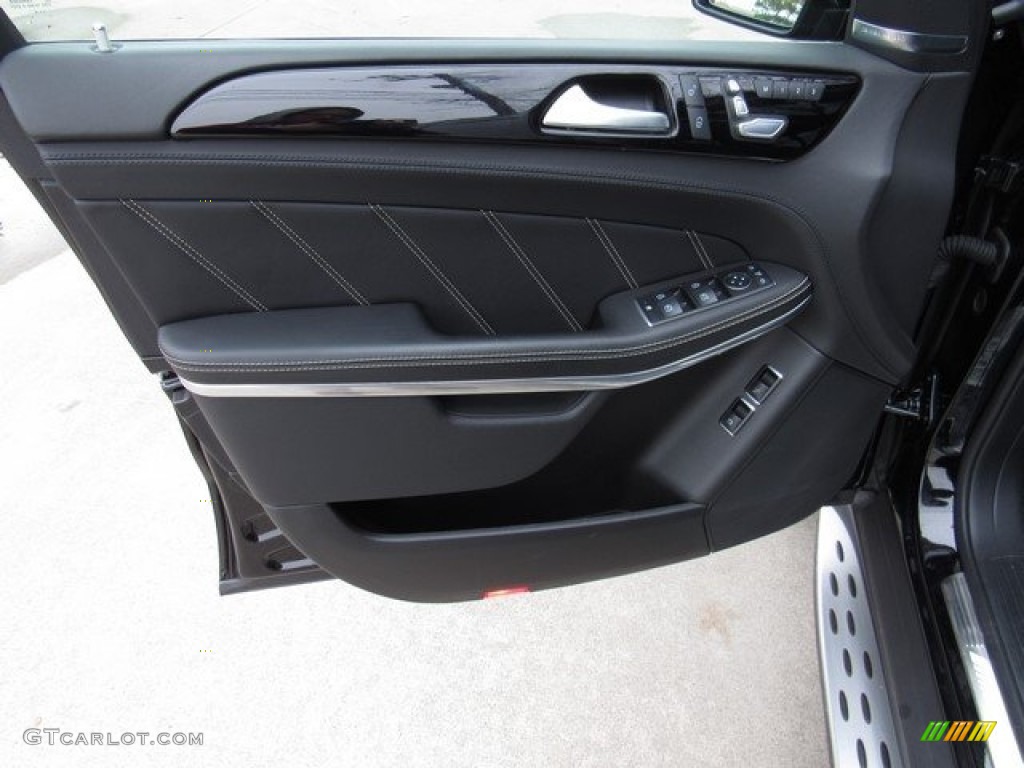 2017 Mercedes-Benz GLS 63 AMG 4Matic Door Panel Photos