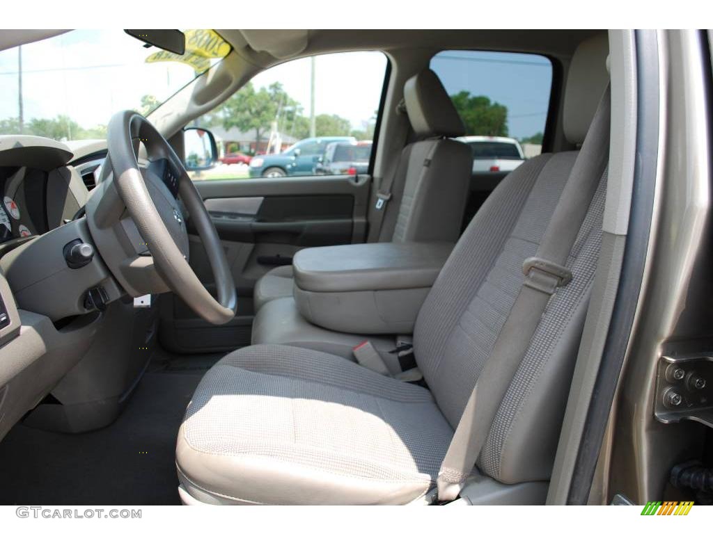 2008 Ram 1500 Big Horn Edition Quad Cab - Light Khaki Metallic / Khaki photo #28