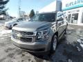 Pepperdust Metallic - Suburban LS 4WD Photo No. 3