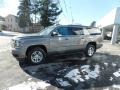 Pepperdust Metallic - Suburban LS 4WD Photo No. 4