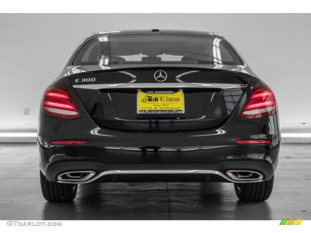 2018 E 300 Sedan - Black / Black photo #4