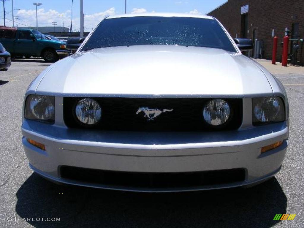 2006 Mustang GT Premium Coupe - Satin Silver Metallic / Dark Charcoal photo #8