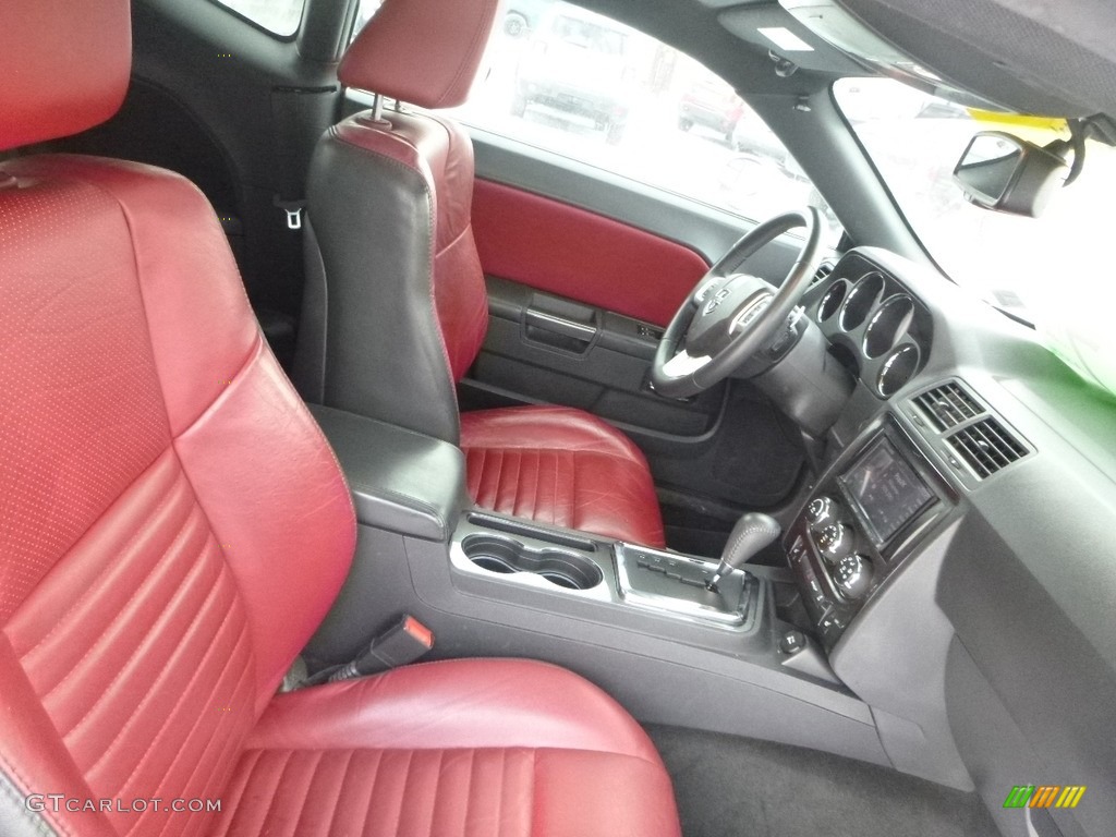 2012 Challenger SXT - Bright White / Dark Slate Gray/Radar Red photo #10