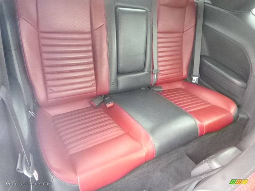2012 Challenger SXT - Bright White / Dark Slate Gray/Radar Red photo #12