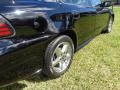 2004 Black Pontiac Grand Am SE Sedan  photo #19
