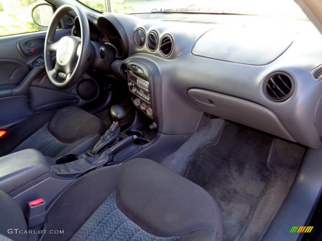 2004 Grand Am SE Sedan - Black / Dark Pewter photo #20