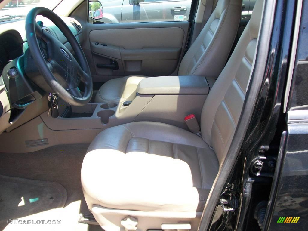 2002 Explorer XLT 4x4 - Black Clearcoat / Medium Parchment photo #12