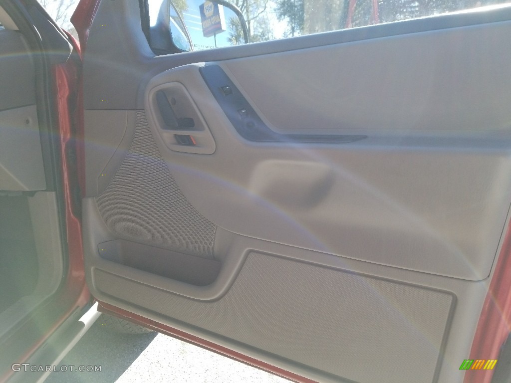 2004 Grand Cherokee Laredo - Inferno Red Pearl / Dark Slate Gray photo #16