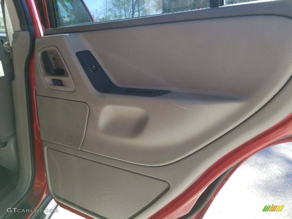2004 Grand Cherokee Laredo - Inferno Red Pearl / Dark Slate Gray photo #18