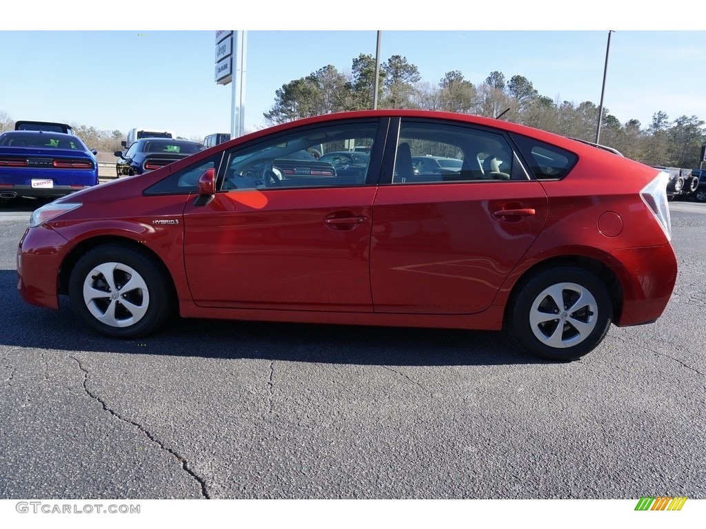 2013 Prius Two Hybrid - Barcelona Red Metallic / Dark Gray photo #4