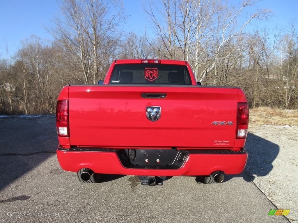 2012 Ram 1500 ST Regular Cab 4x4 - Flame Red / Dark Slate Gray/Medium Graystone photo #4