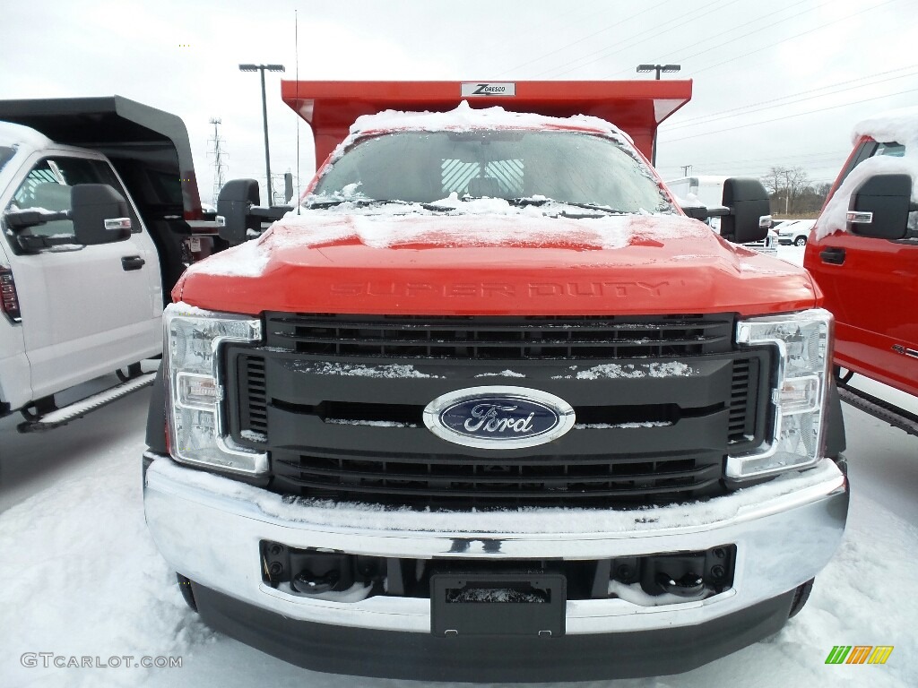 2017 F550 Super Duty XL Regular Cab 4x4 Dump Truck - Race Red / Medium Earth Gray photo #2