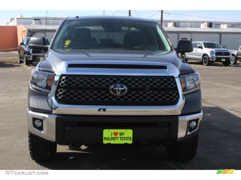 2018 Tundra SR5 CrewMax 4x4 - Magnetic Gray Metallic / Graphite photo #2