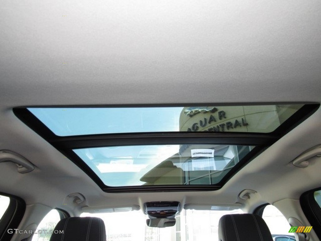 2018 Range Rover Velar S - Fuji White / Ebony photo #17