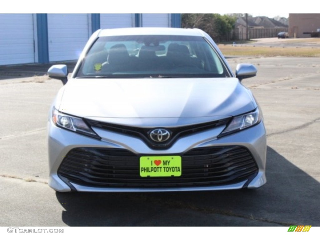 2018 Camry LE - Celestial Silver Metallic / Ash photo #2