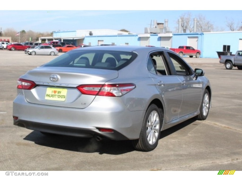 2018 Camry LE - Celestial Silver Metallic / Ash photo #8