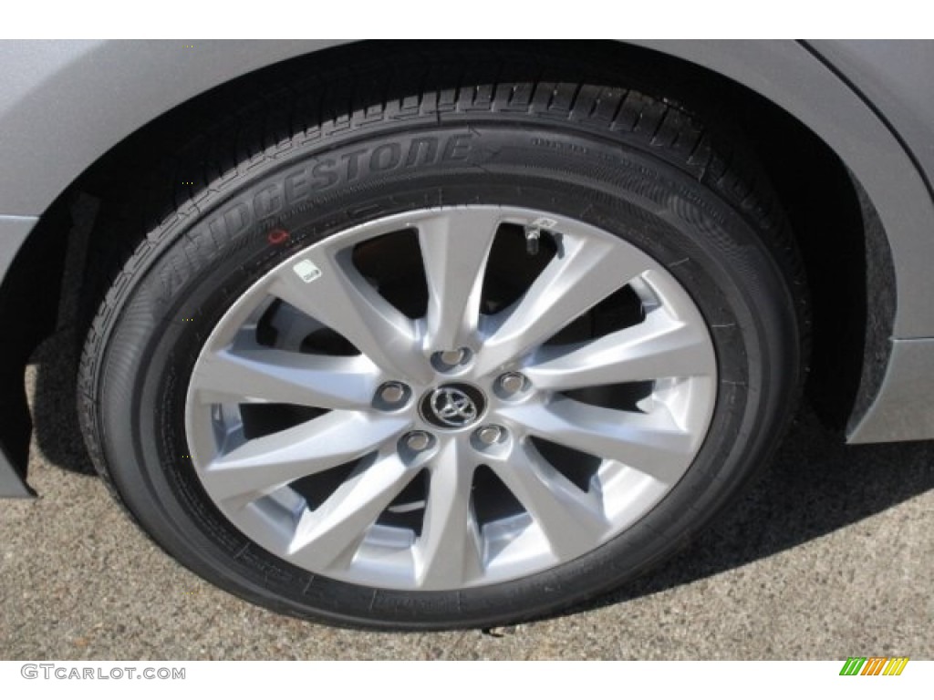 2018 Camry LE - Celestial Silver Metallic / Ash photo #9