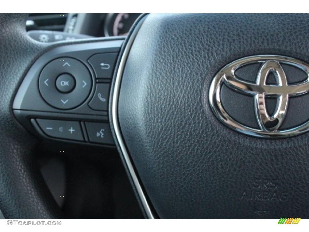 2018 Camry LE - Celestial Silver Metallic / Ash photo #16